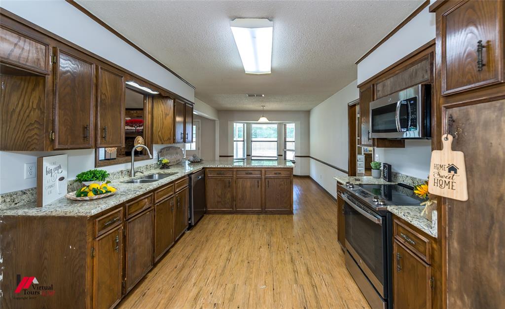 9916 Beaver Creek Drive Property Photo 15
