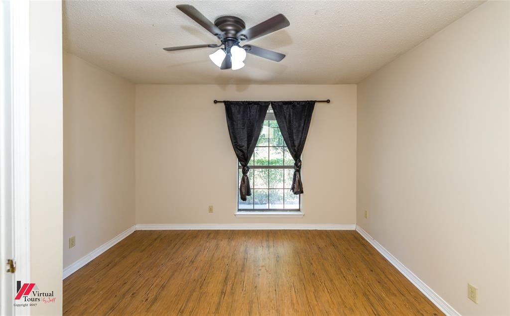 9916 Beaver Creek Drive Property Photo 23
