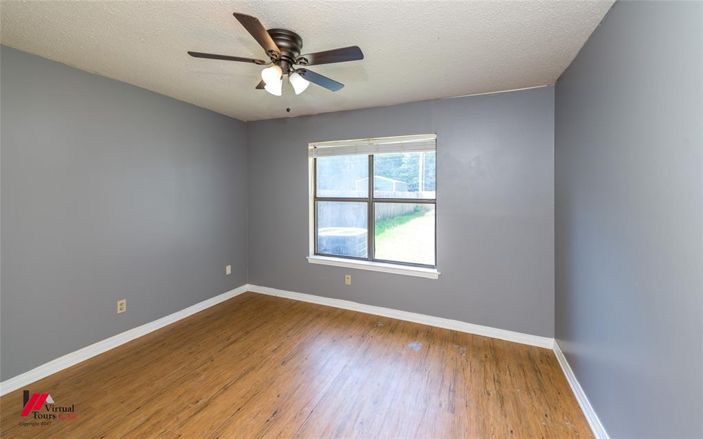 9916 Beaver Creek Drive Property Photo 27