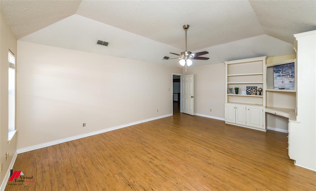 9916 Beaver Creek Drive Property Photo 33