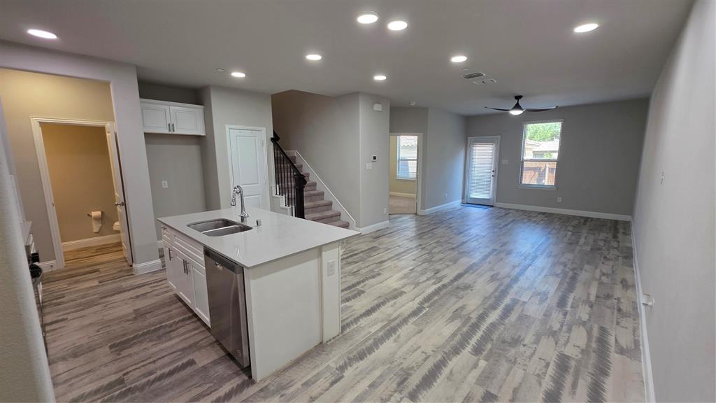 6416 Hermosa Drive Property Photo 3