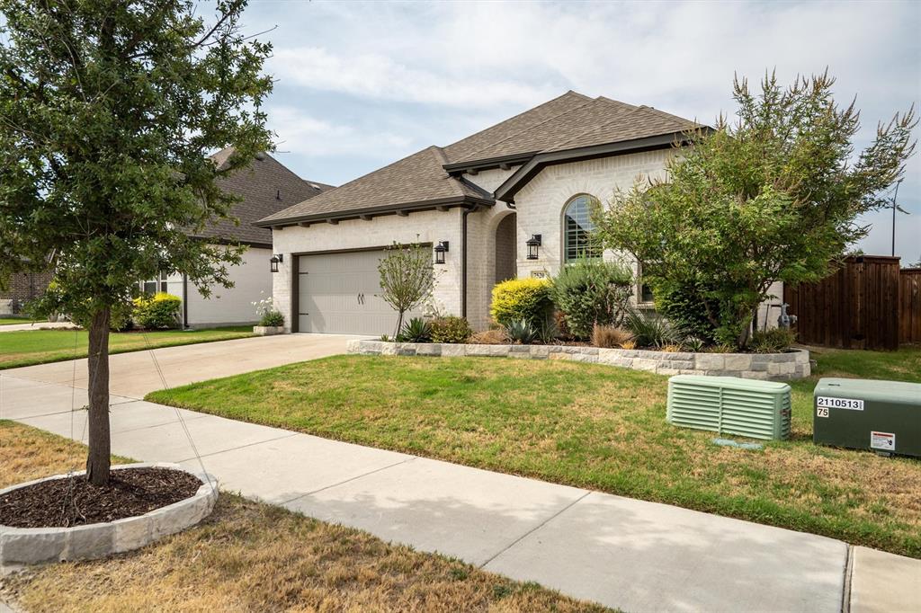 7520 Whisterwheel Way Property Photo 3