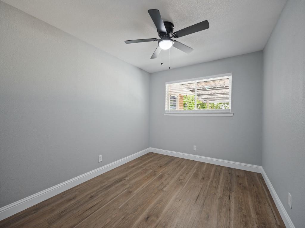 1805 Bardfield Avenue Property Photo 19