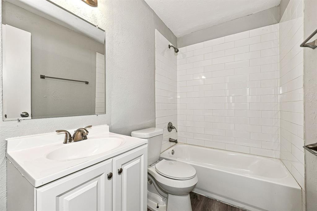6213 Pine Street Property Photo 12