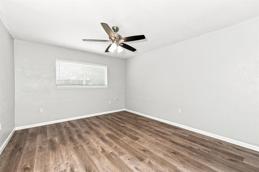 6213 Pine Street Property Photo 14