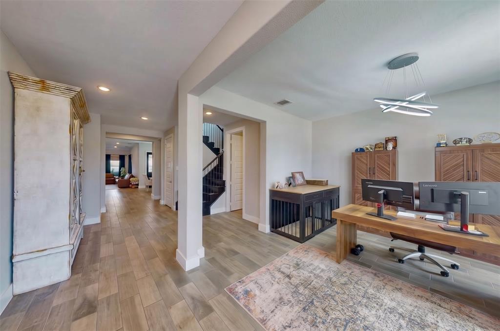 633 Taylor Drive Property Photo 7