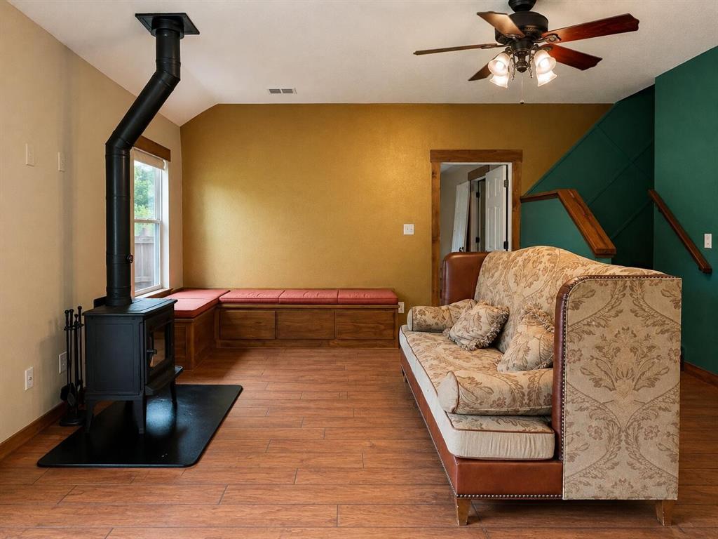 767 County Road 1218 Property Photo 9