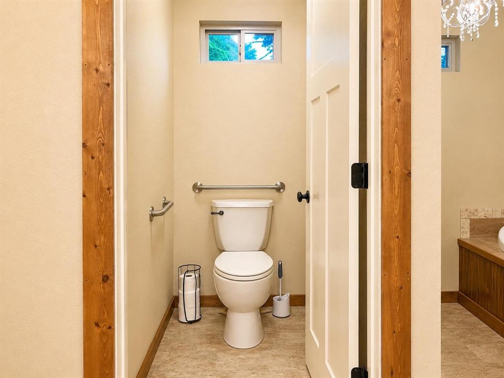 767 County Road 1218 Property Photo 16