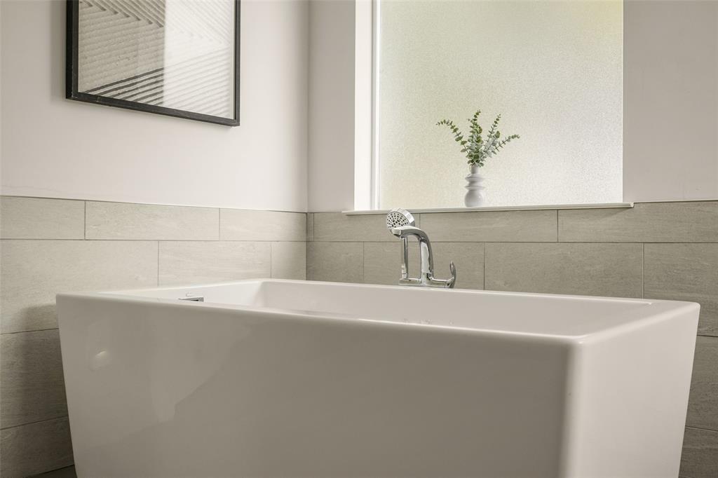 566 Hambrick Road Property Photo 19
