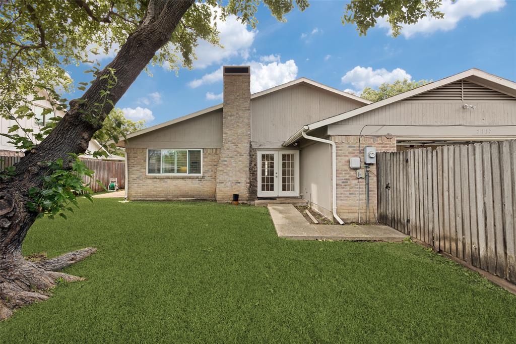 2117 Oak Brook Drive Property Photo 6