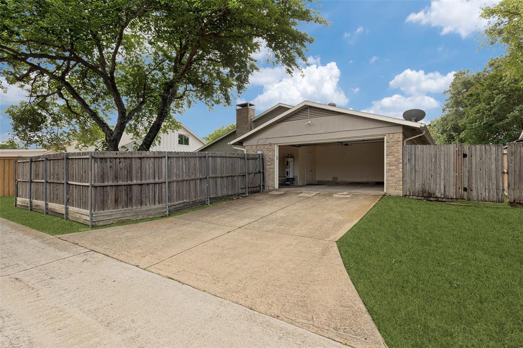 2117 Oak Brook Drive Property Photo 7