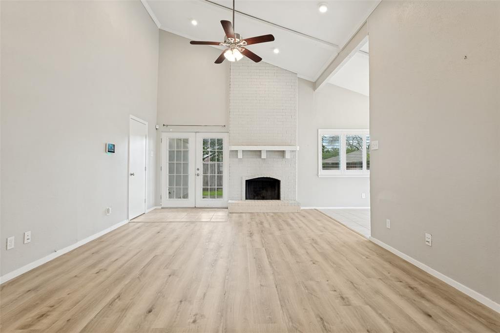2117 Oak Brook Drive Property Photo 10