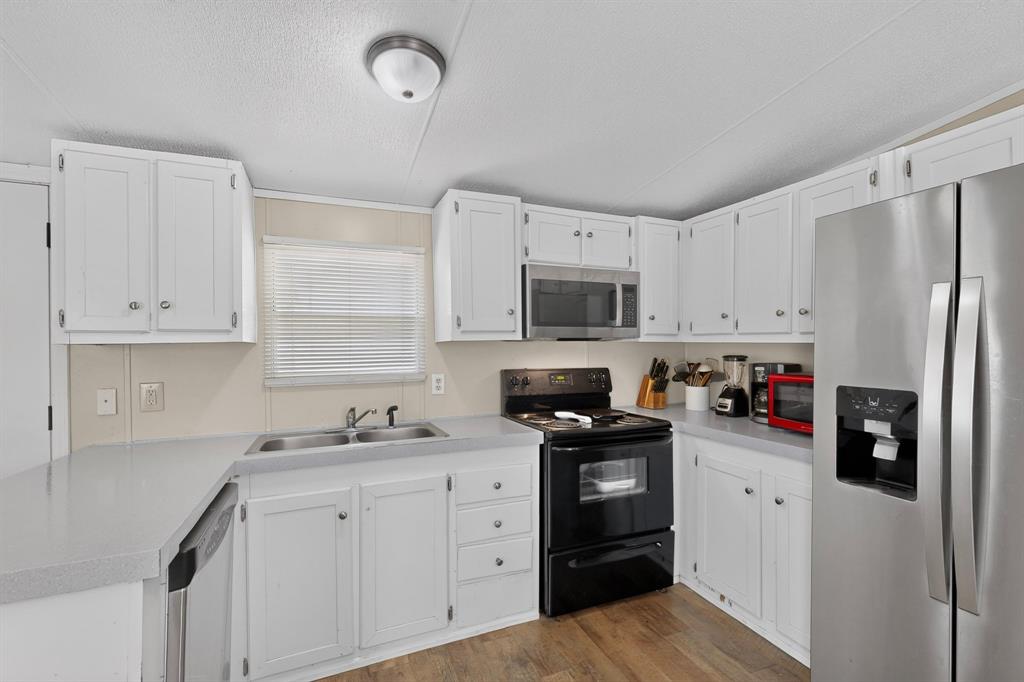 8108 Gray Mist Court Property Photo 14