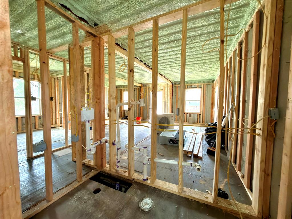 7137 Cayuga Drive Property Photo 10