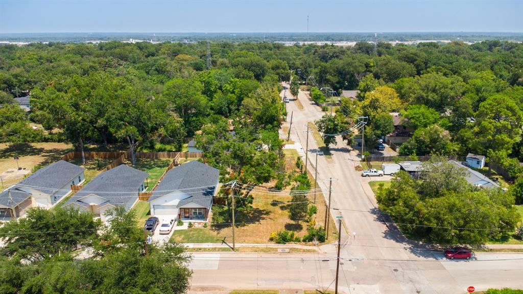 4740 Cranfill Drive Property Photo 3
