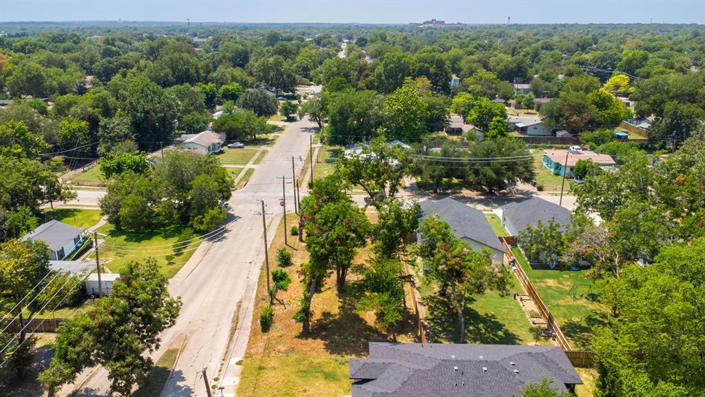 4740 Cranfill Drive Property Photo 5