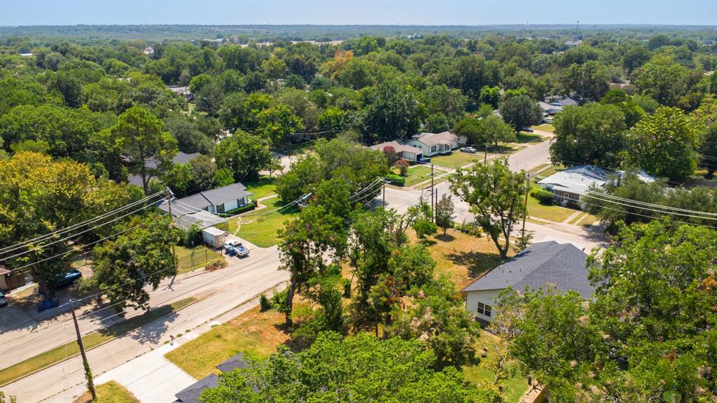4740 Cranfill Drive Property Photo 6