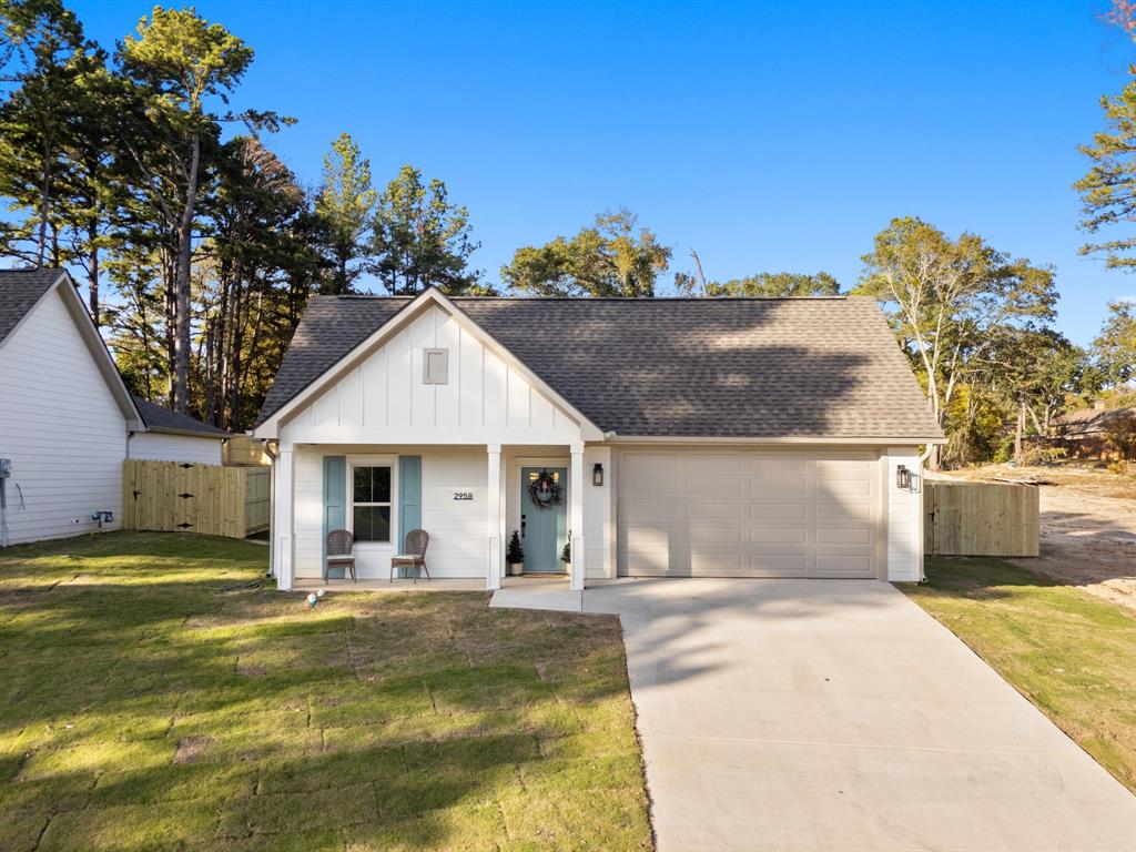 2958 Calloway Road Property Photo 1