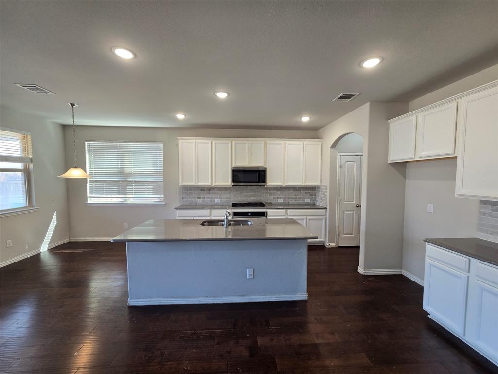 2009 Rosebury Lane Property Photo 8