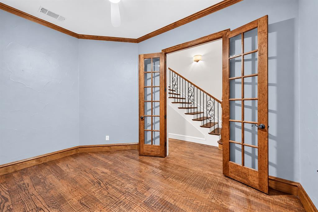 5418 Martel Avenue Property Photo 15