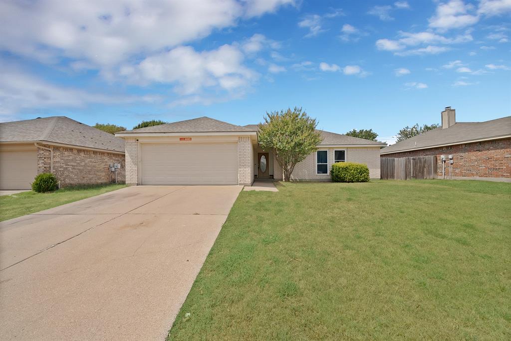920 Cedar Ridge Lane Property Photo 1