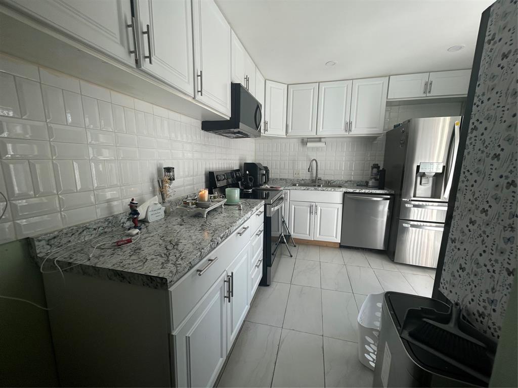 2317 Trellis Place Property Photo 9