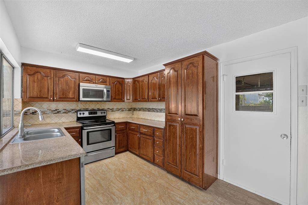 2130 Bowie Drive Property Photo 15