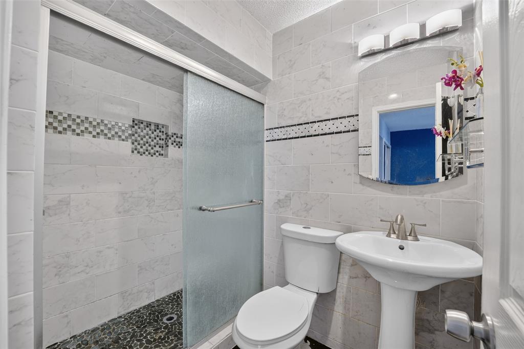 2130 Bowie Drive Property Photo 25