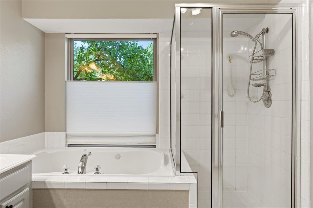 2904 Meadow Glen Drive Property Photo 38