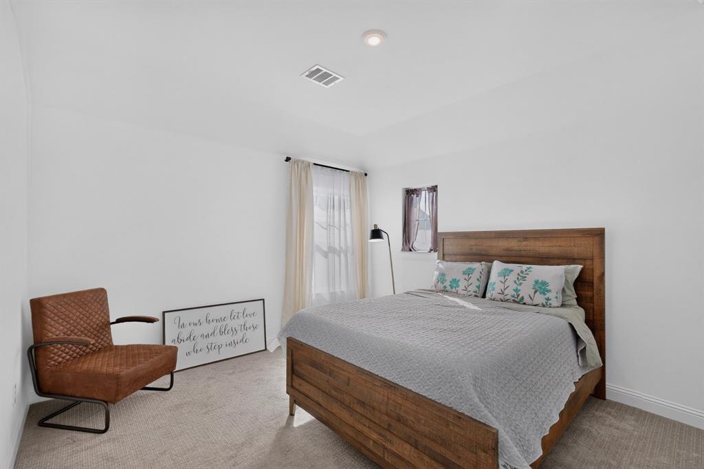 1212 Olive Drive Property Photo 25