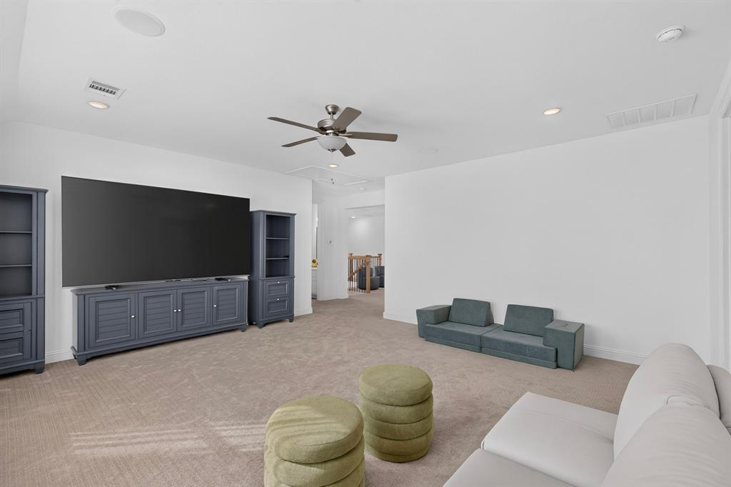 1212 Olive Drive Property Photo 35