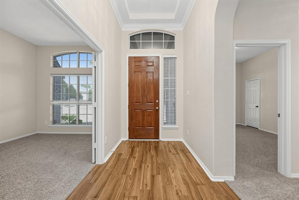 5416 Goliad Trail Property Photo 2