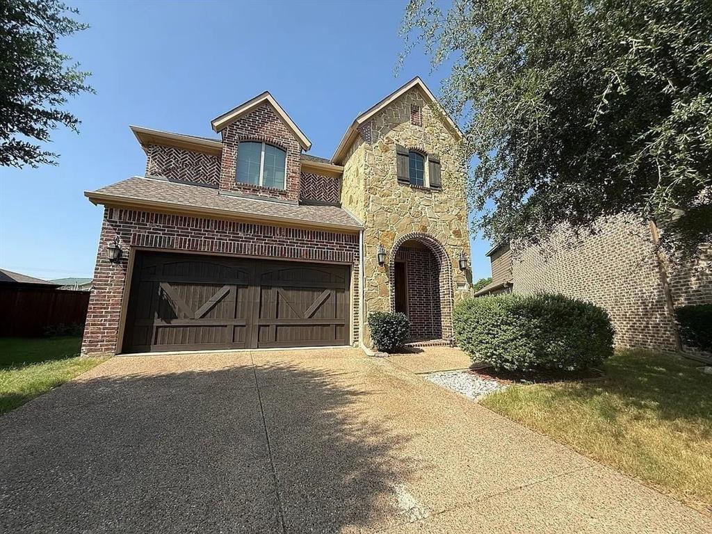 9001 Blue Water Drive Property Photo 1