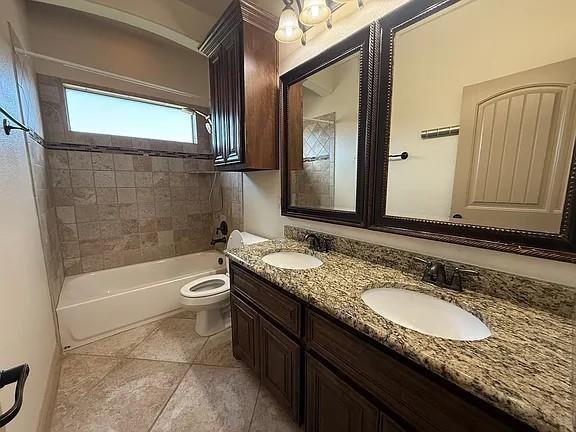 9001 Blue Water Drive Property Photo 16