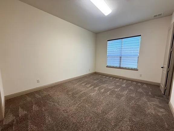 9001 Blue Water Drive Property Photo 21