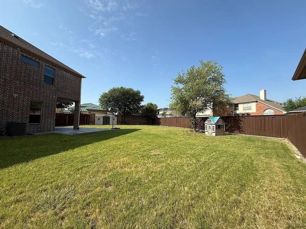 9001 Blue Water Drive Property Photo 23
