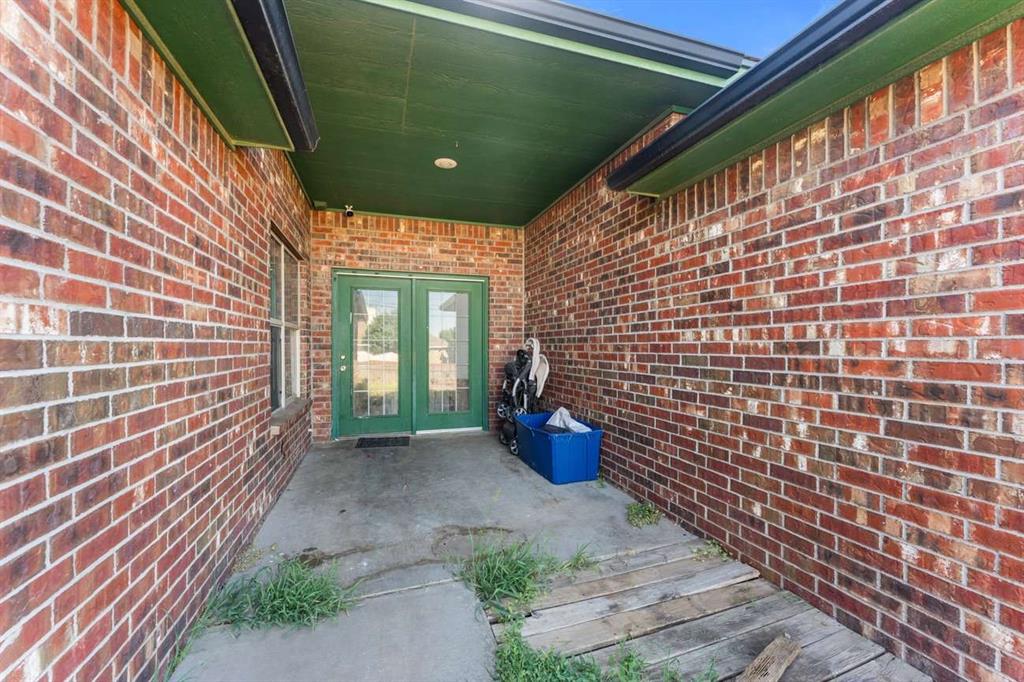 4218 Ross Street Property Photo 4