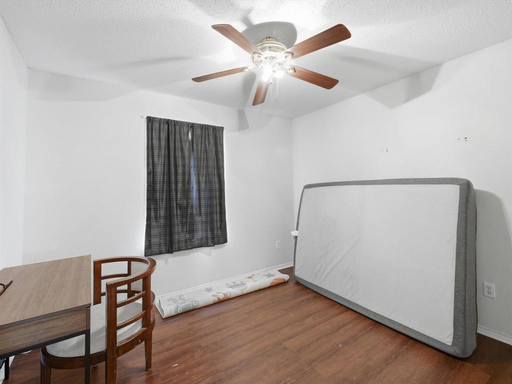 2001 Waleska Plaza Property Photo 16