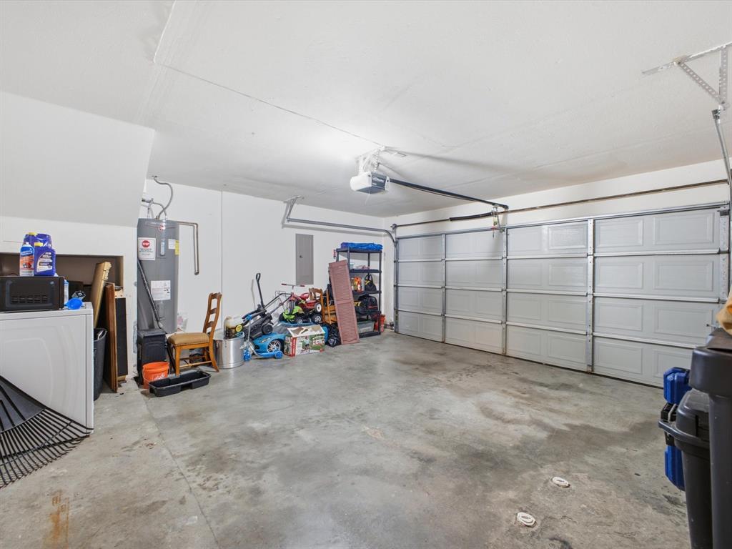 2001 Waleska Plaza Property Photo 25