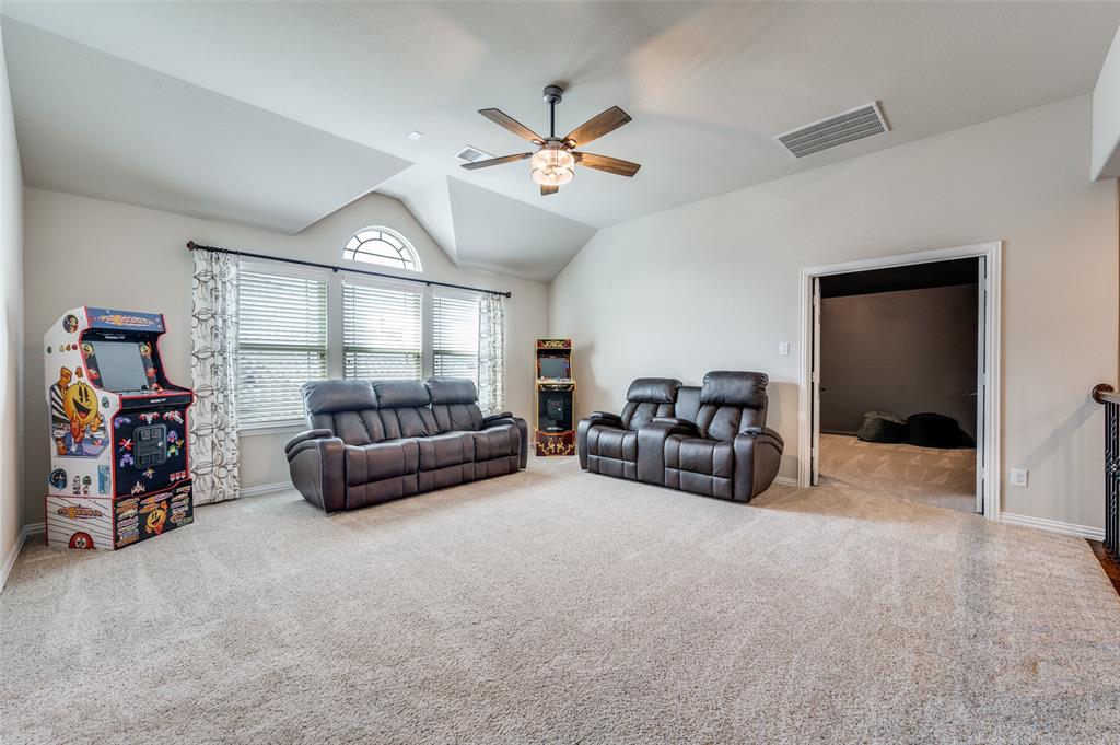 201 Kingsbury Lane Property Photo 26