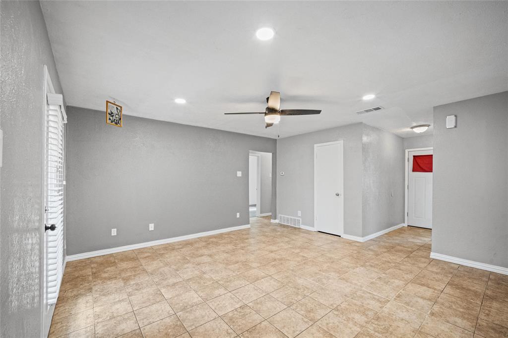 6511 Baraboo Drive Property Photo 12