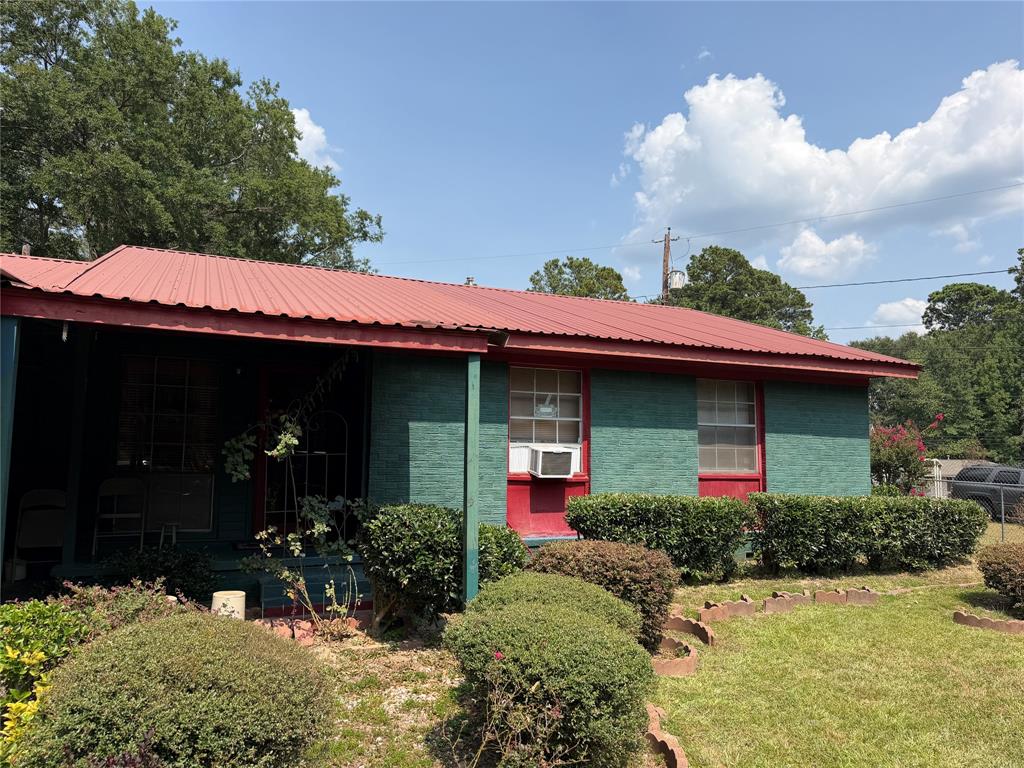 902 Belvedere Drive Property Photo 1