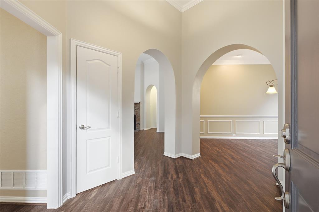 14616 Vintage Lane Property Photo 2