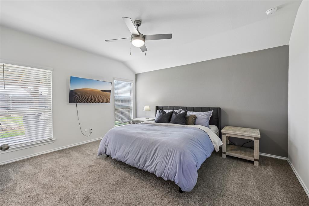2205 Feeder Way Property Photo 10