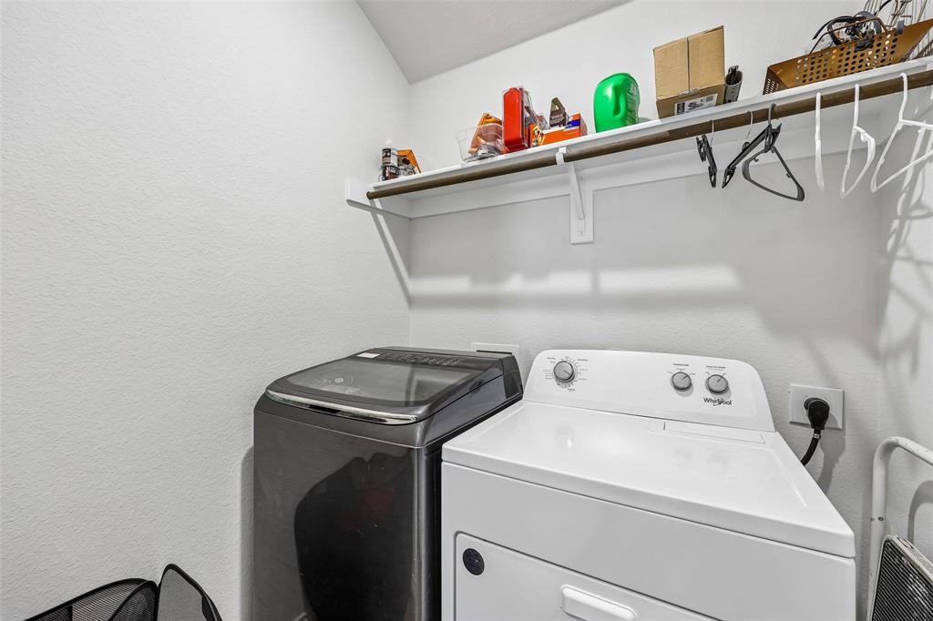 2205 Feeder Way Property Photo 22