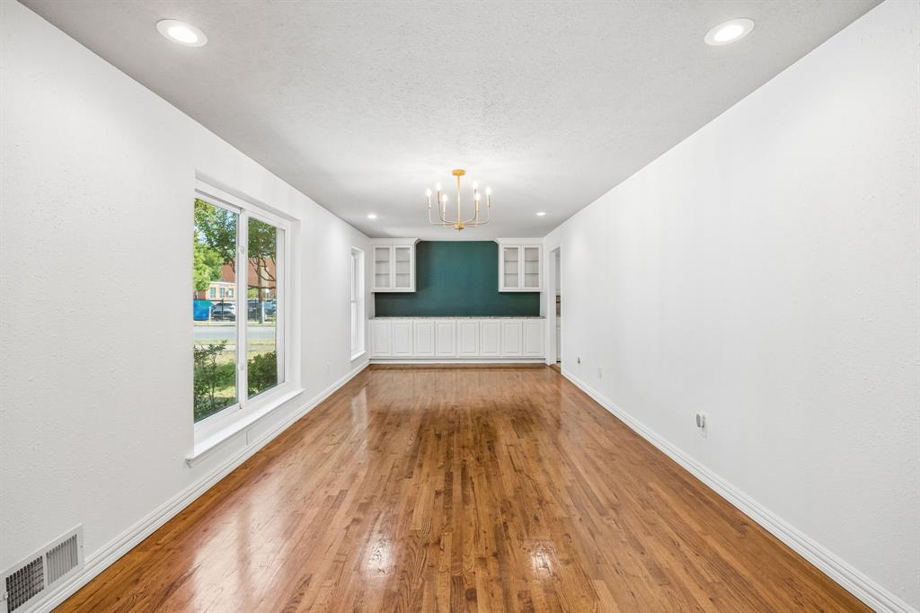 8380 San Cristobal Drive Property Photo 6