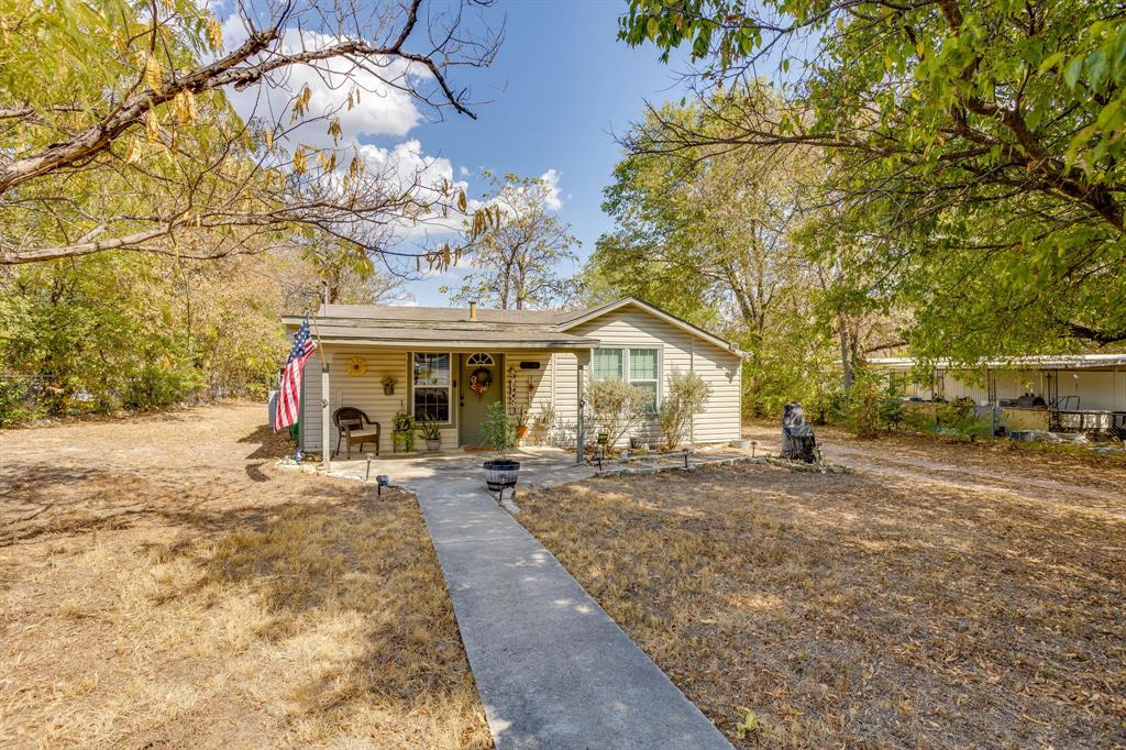 404 Calgary Road Property Photo 2