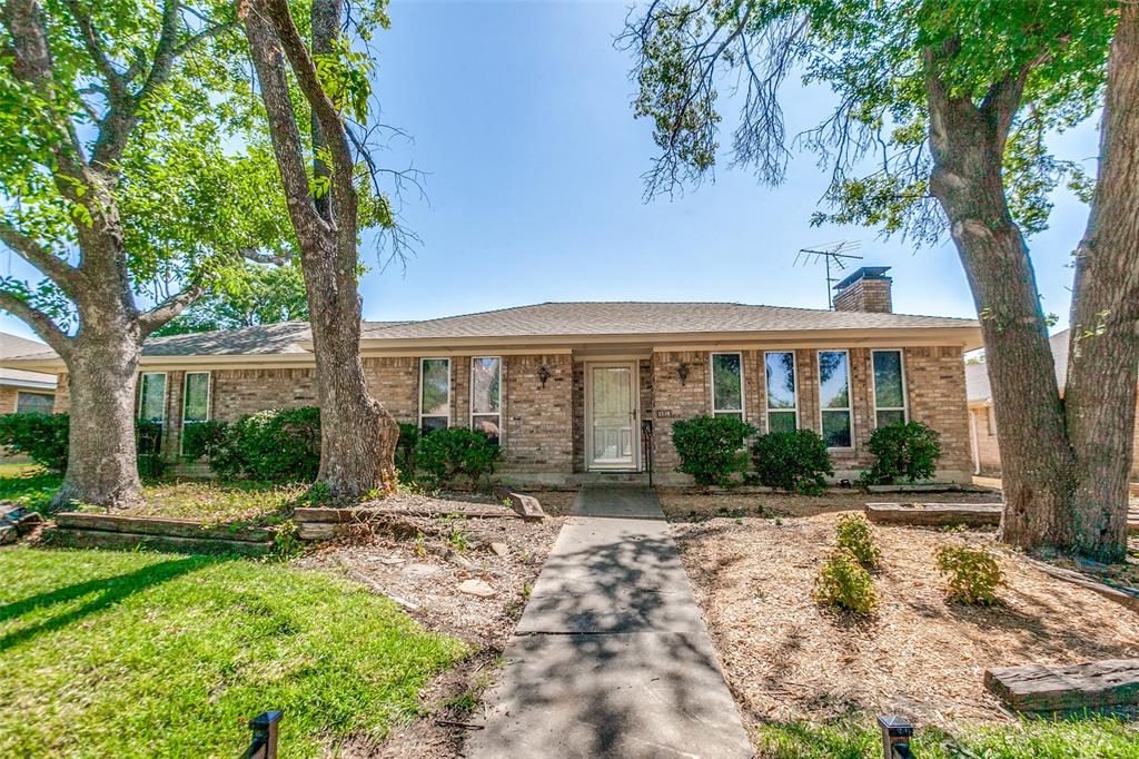 2538 Parkhaven Drive Property Photo 1