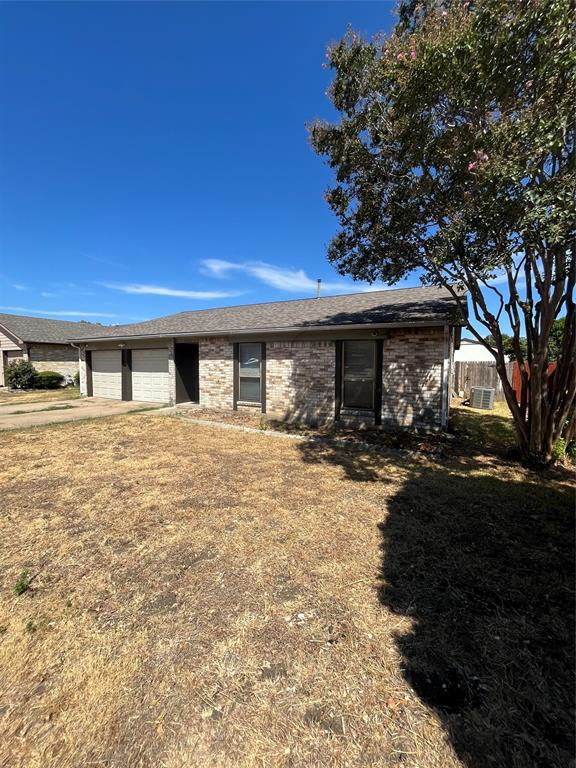 1211 Brush Creek Drive Property Photo 1