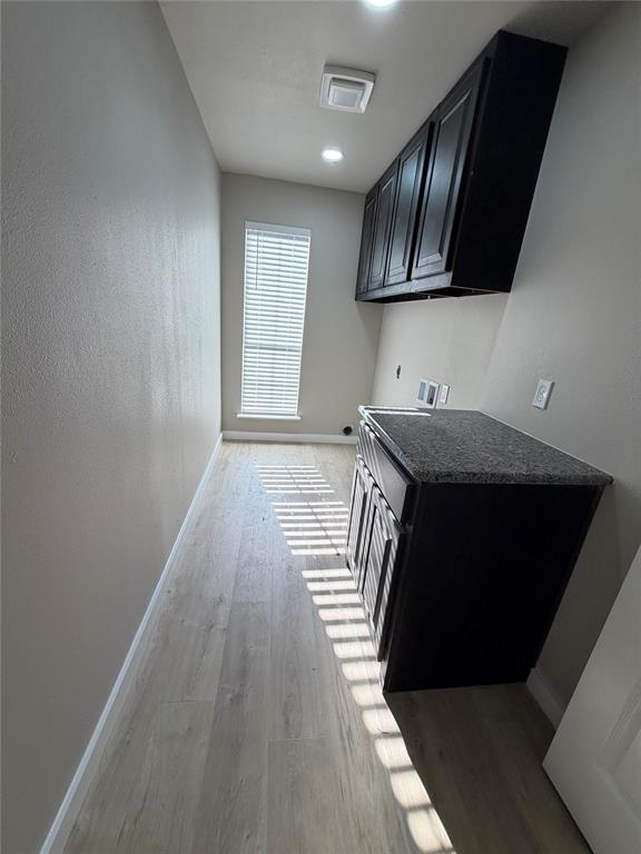 2300 Brooklake Street Property Photo 21